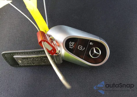 2023 Mercedes-Benz Eqs 580 4Matic z USA, uszkodzony, nr VIN W1KCG4EB4PA039372